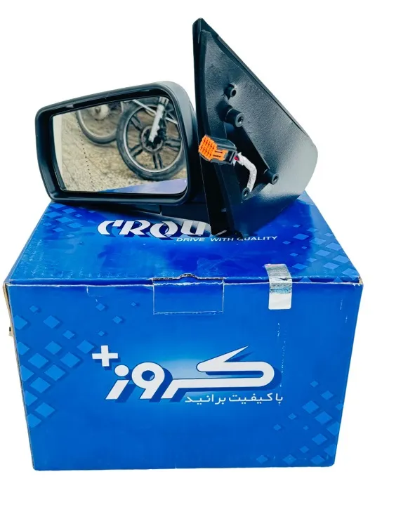 چراغ ها و آینه کروز